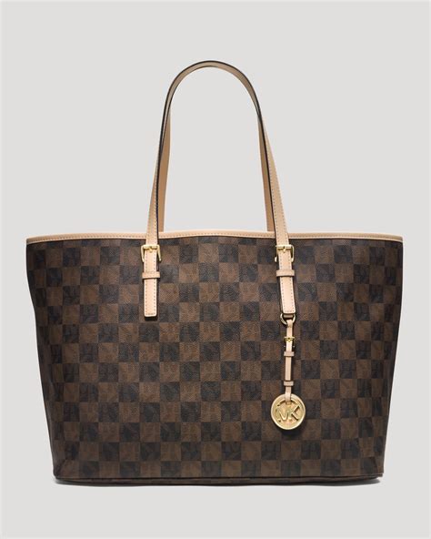 michael michael kors jet set medium checkerboard travel tote